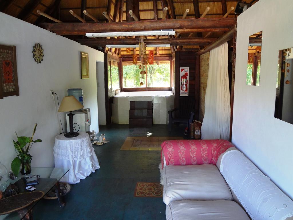 Las Curiosas Hotel Avia Terai Luaran gambar