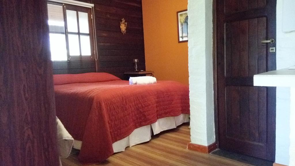 Las Curiosas Hotel Avia Terai Luaran gambar