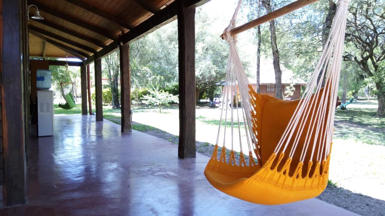 Las Curiosas Hotel Avia Terai Luaran gambar